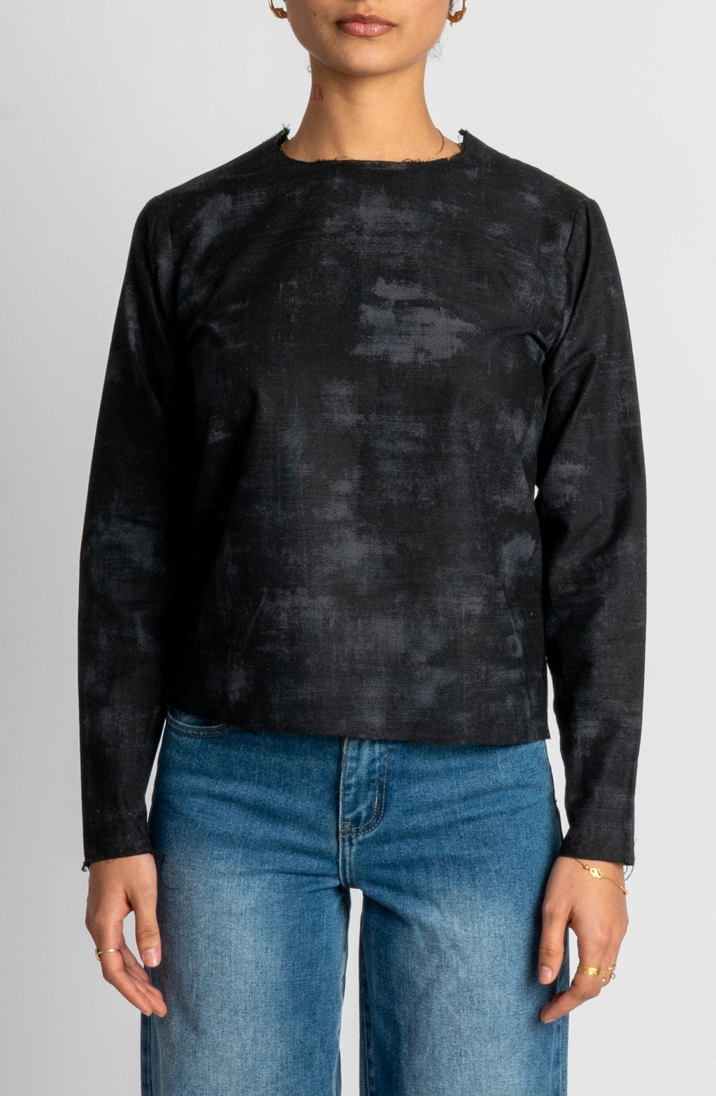 Onyx Long Sleeve Tee