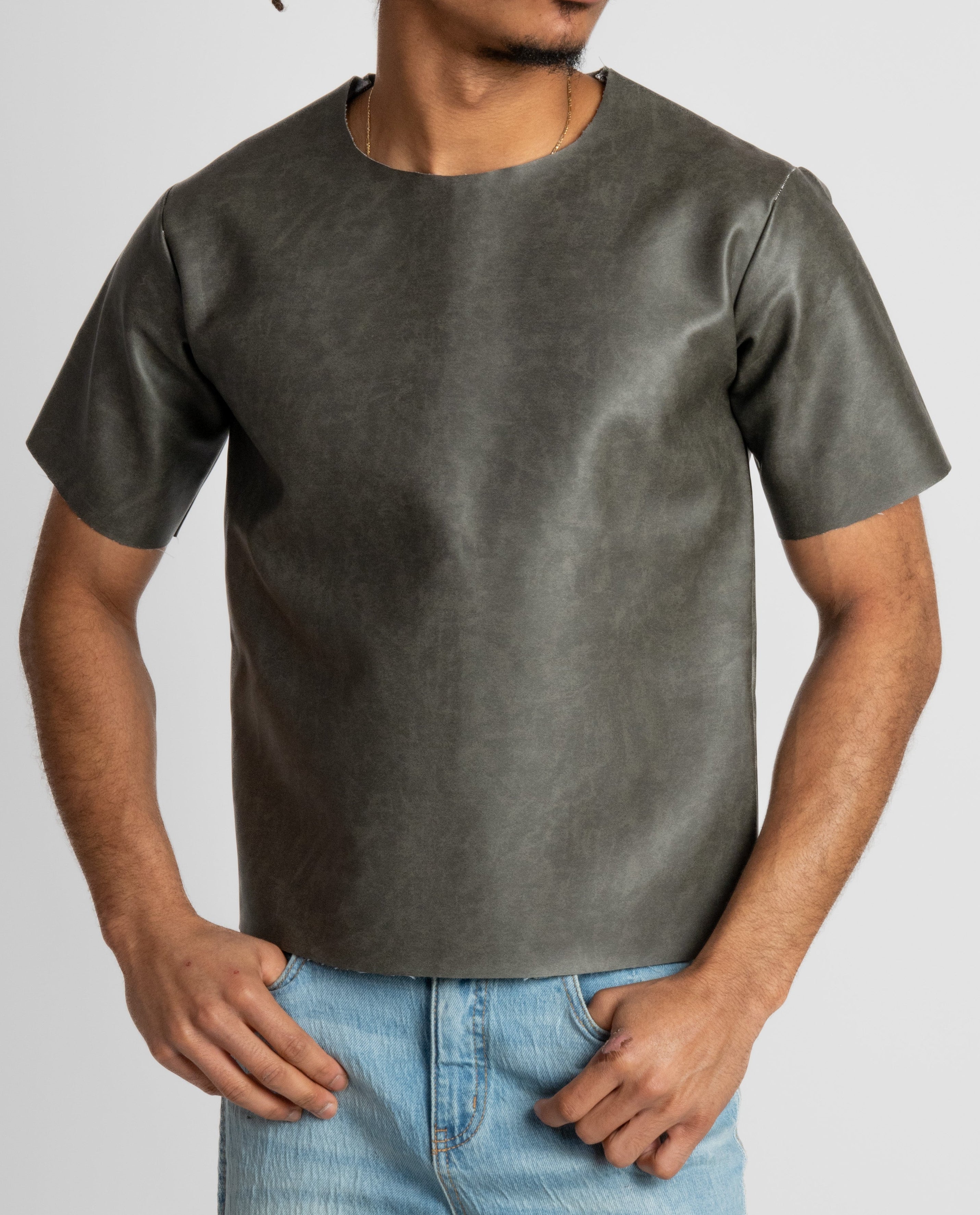 Sculpture Tee