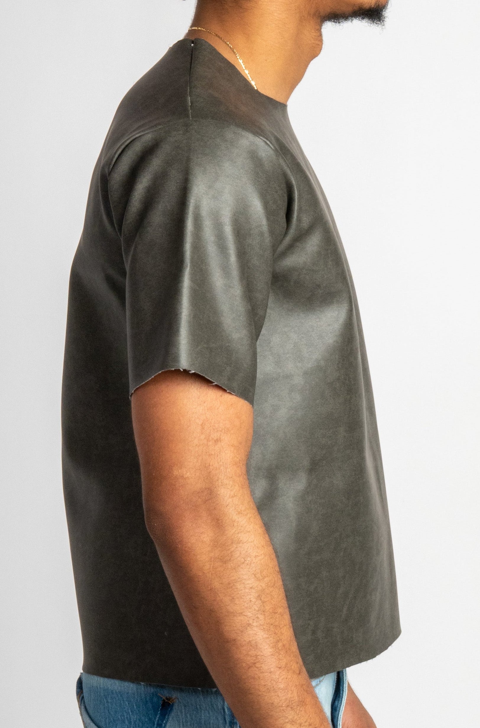 Sculpture Tee